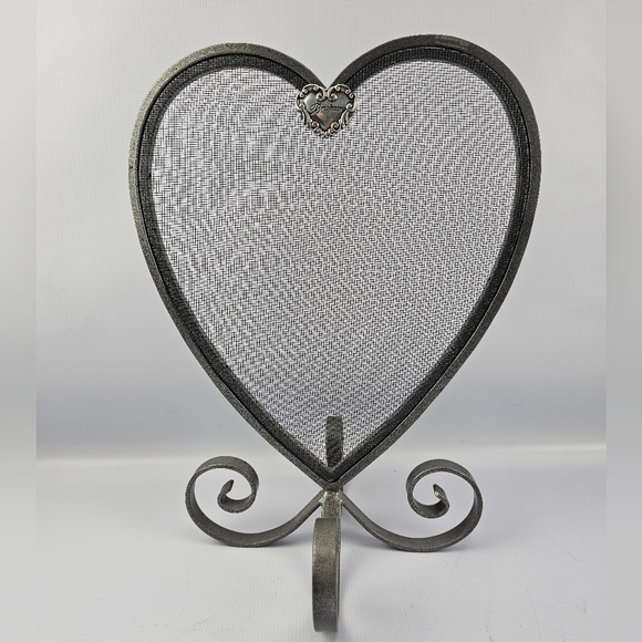 Brighton Heart Shaped Mesh Earring Jewelry Display Organizer
